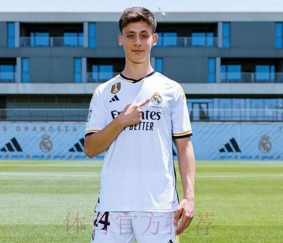 安帅：争冠主动权仍在巴萨 居莱尔有天赋也很努力